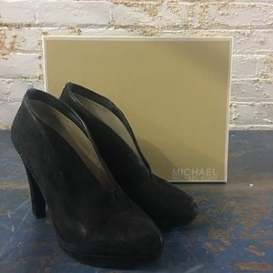 MICHAEL Michael Kors Suede pumps